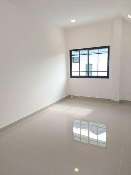 Baan Rattawan 2 : บ้านรัตวรรณ 2, ปทุมธานี, ซอย หมู่บ้านรัตวรรณ 2, ลาดสวาย, ลำลูกกา, ปทุมธานี, 208 ตร.ม., บ้านเดี่ยว ขาย, โดย Connex Property, 60227379 - DDproperty.com