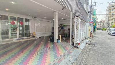 ขาย - เลขที่ 9 ซอยถนอมจิต แขวงรัชดาภิเษก เขตดินแดง 10400, กรุงเทพ