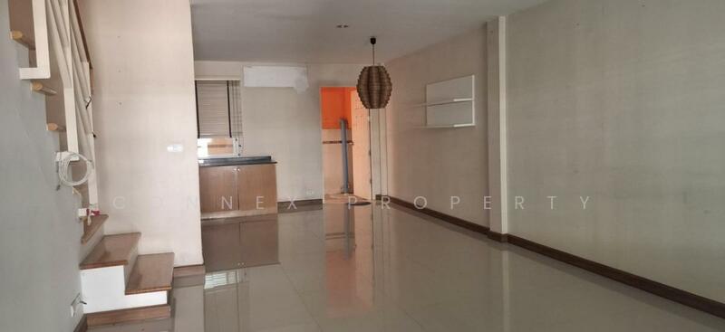 ขาย - หาไม่เจอ, กรุงเทพ