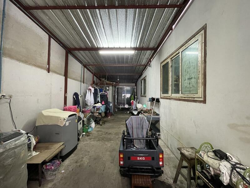 ขาย - หาไม่เจอ, กรุงเทพ