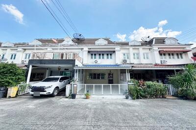 ขาย - หมู่บ้านดิเอ็กซ์คลูซีฟทาวน์โฮม สวนหลวง ร.9, กรุงเทพ