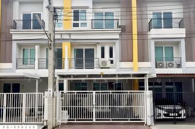 ขาย - Suvarnabhumi Town @ Hua Takhe : สุวรรณภูมิทาวน์ @ หัวตะเข้, กรุงเทพ