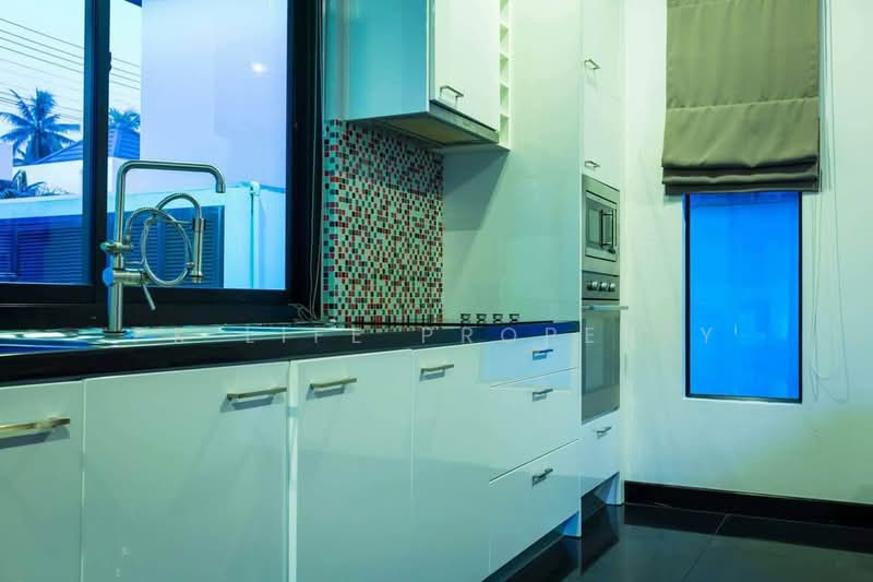 7R0963 Pool villa for rent 3 bedroom 3 bathrooom 78,000/month at rawai have fully furnished, ภูเก็ต, ราไวย์, เมืองภูเก็ต, ภูเก็ต, 200 ตร.ม., วิลล่า ให้เช่า, โดย PK LIFE Property, 60228219 - DDproperty.com