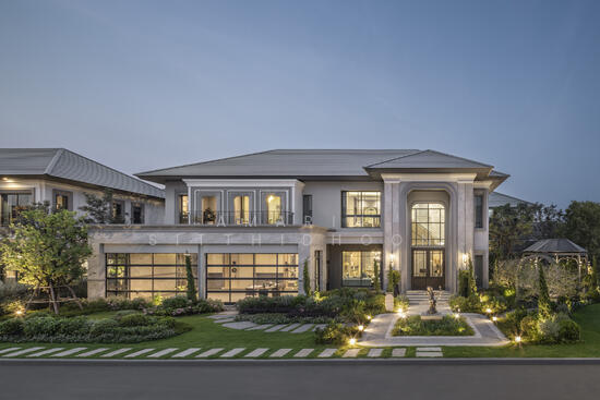 Grand Bangkok Boulevard Chaengwatthana-Ratchaphruek, Nonthaburi