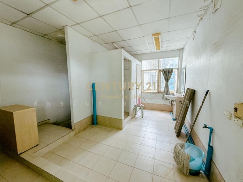 ขาย - อาคารพาณิชย์”ห้องมุม” 5 ชั้น ทําเลทอง ต้นซอยอารีย์ 2 เพียง 300 ม.จาก BTS อารีย์ ถ.พหลโยธิน สะพานควาย, กรุงเทพ