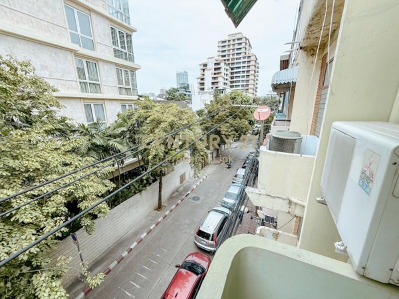 ขาย - อาคารพาณิชย์”ห้องมุม” 5 ชั้น ทําเลทอง ต้นซอยอารีย์ 2 เพียง 300 ม.จาก BTS อารีย์ ถ.พหลโยธิน สะพานควาย, กรุงเทพ