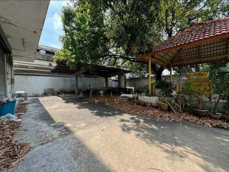 For Sale - For Sale Samut Prakan Warehouse / Commercial Building Bearing Road BRE23200, Samut Prakan