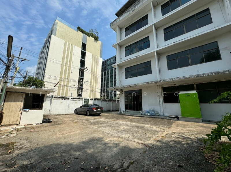 For Sale - For Sale Samut Prakan Warehouse / Commercial Building Bearing Road BRE23200, Samut Prakan