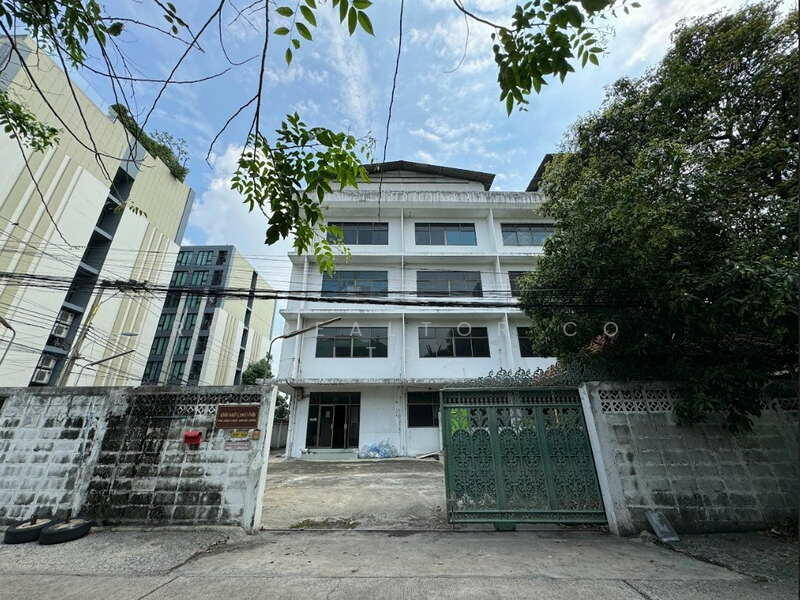 For Sale - For Sale Samut Prakan Warehouse / Commercial Building Bearing Road BRE23200, Samut Prakan