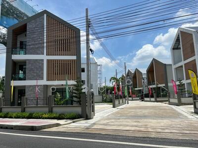 ขาย - ขาย Home Office (ชัยพฤกษ์) 2 และ 3 ชั้นพร้อมที่ดิน ทำเลดี เดินทางสะดวก ใกล้สถานีรถไฟฟ้า MRT, นนทบุรี