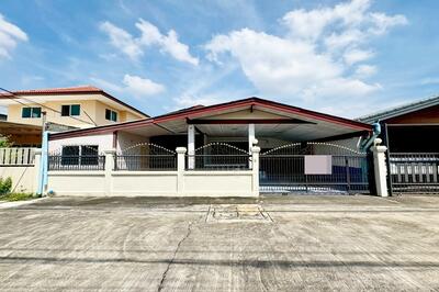 ขาย - ขายบ้านชั้นเดียว 54ตรว. ม.เธียรสวน รามอินทรา 5 ใกล้รถไฟฟ้า, กรุงเทพ