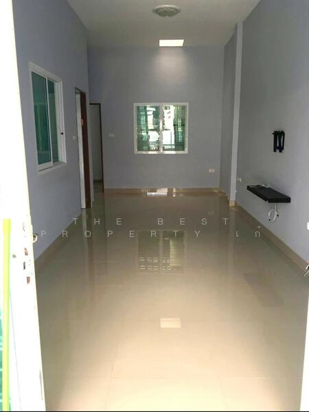 ขาย - ทาวน์เฮ้าส์บ่อทอง ชลบุรี, ชลบุรี