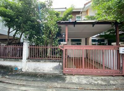 ขาย - ขายทาวน์เฮ้าส์ 2 ชั้น หลังริม ม.จิราวดี ซอยนนทบุรี 8 | บ้านสภาพดี พร้อมอยู่ ทำเลดี ใกล้เมือง, นนทบุรี