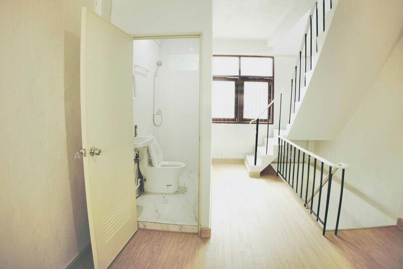 ให้เช่า - Shophouse Area Sathorn, กรุงเทพ