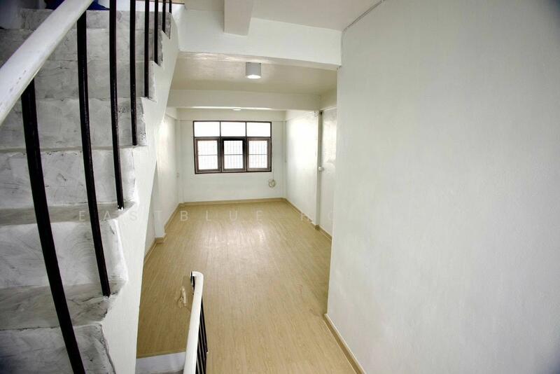 ให้เช่า - Shophouse Area Sathorn, กรุงเทพ