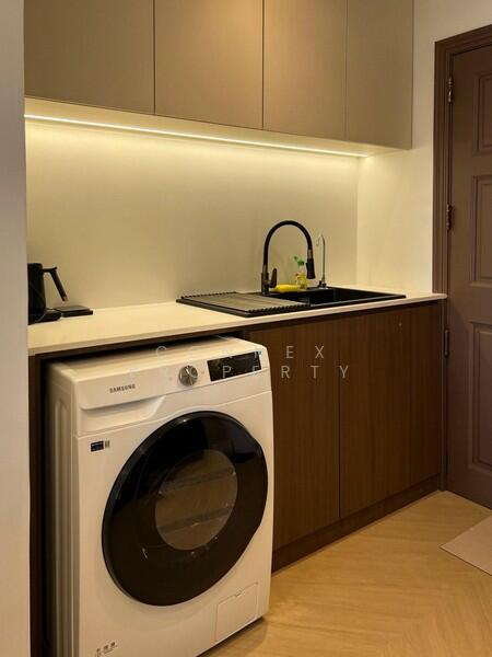 ให้เช่า - Siphaya River View Condominium : สี่พระยา ริเวอร์วิว คอนโดมิเนียม, กรุงเทพ