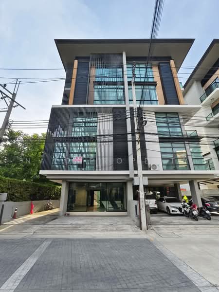 Premium Place Ekamai-Ramindra 2 Sukhonthasawat : พรีเมี่ยมเพลส เอกมัย-รามอินทรา 2 สุคนธสวัสดิ์, กรุงเทพ, ถนน สุคนธสวัสดิ์, ลาดพร้าว, ลาดพร้าว, กรุงเทพ, 374 ตร.ม., สำนักงาน ขาย, โดย natt property, 60229897 - DDproperty.com