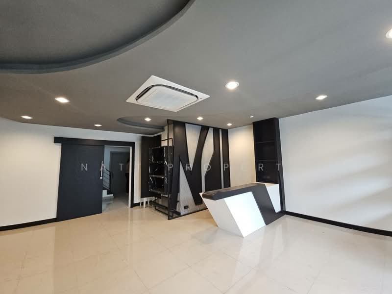 Premium Place Ekamai-Ramindra 2 Sukhonthasawat, Bangkok, Sukonthasawat Road, Lat Phrao, Lat Phrao, Bangkok, , 374 sqm, Office Space For Sale, by natt property, 60229897 - DDproperty.com