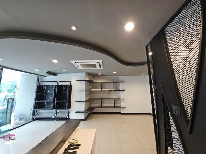 Premium Place Ekamai-Ramindra 2 Sukhonthasawat, Bangkok, Sukonthasawat Road, Lat Phrao, Lat Phrao, Bangkok, , 374 sqm, Office Space For Sale, by natt property, 60229897 - DDproperty.com