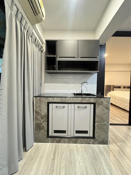 ขาย - มหาดไทย คอนโดเทล (Mahadthai Condotel), กรุงเทพ