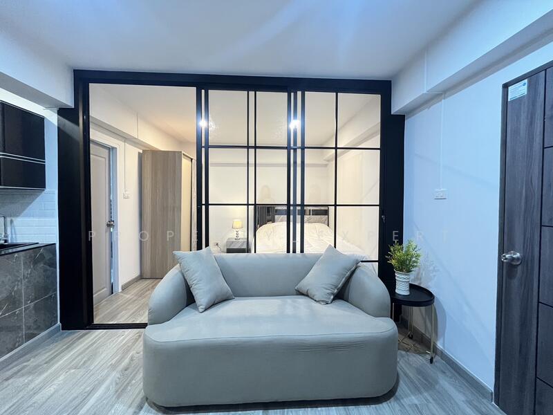 ขาย - มหาดไทย คอนโดเทล (Mahadthai Condotel), กรุงเทพ