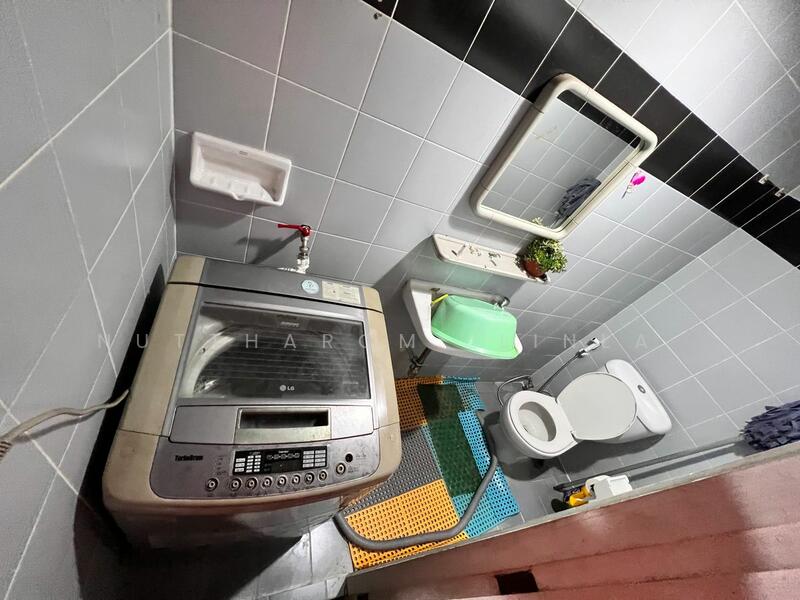 For Sale - N.T. House, Bangkok