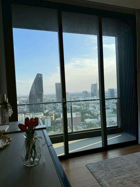 BEATNIQ Sukhumvit 32, Bangkok, Soi Sukhumvit 32, Sukhumvit Road, Khong Tan, Khlong Toei, Bangkok, 1 Bedroom, 60 sqm, Condo For Rent, by Ratsarin Sirinipaspong, 60231023 - DDproperty.com
