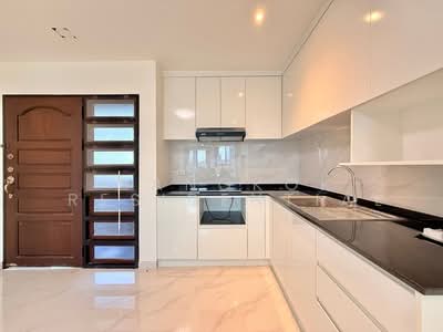 For Rent - Supalai Place Sukhumvit 39, Bangkok
