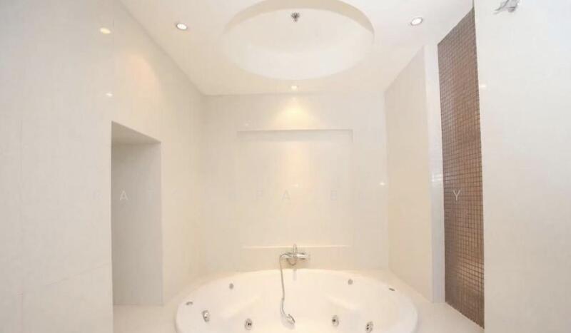 Royal Residence Park, Bangkok, 99 Royal Resident Park Lumphini, Lumphini, Pathum Wan, Bangkok, 4 Bedrooms, 380 sqm, Condo For Rent, by Nusara Rongtran, 60231439 - DDproperty.com