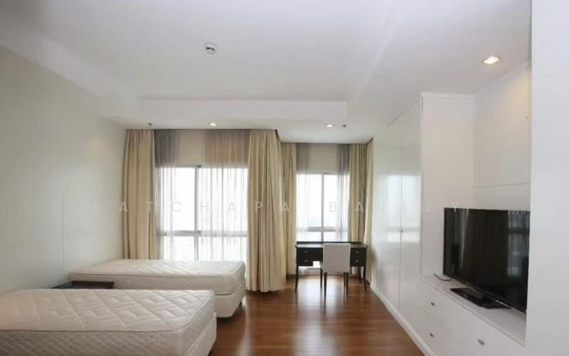 Royal Residence Park, Bangkok, 99 Royal Resident Park Lumphini, Lumphini, Pathum Wan, Bangkok, 4 Bedrooms, 380 sqm, Condo For Rent, by Nusara Rongtran, 60231439 - DDproperty.com