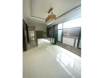 ขาย - The Grand Bangna-Wongwaen : เดอะ แกรนด์ บางนา-วงแหวน, กรุงเทพ