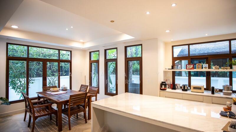 For Rent - Sirithawara Village, Bangkok