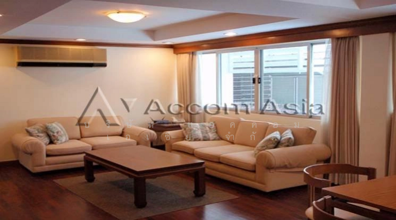 ให้เช่า - 4 Bedrooms House for Rent in Silom, Bangkok near BTS Sala Daeng - MRT Lumphini, กรุงเทพ