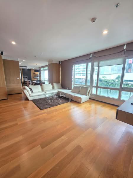 The Height, Bangkok, Soi Sukhumvit 55, Khlong Tan Nua, Watthana, Bangkok, 3 Bedrooms, 140 sqm, Condo For Rent, by Ulaiwan Boonsiri, 60231788 - DDproperty.com