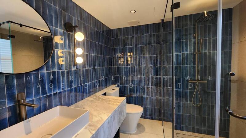 For Sale - ทาวน์เฮ้าส์ 3 ชั้น ย่านพร้อมพงษ์ ใกล้ BTS พร้อมพงษ์, Bangkok