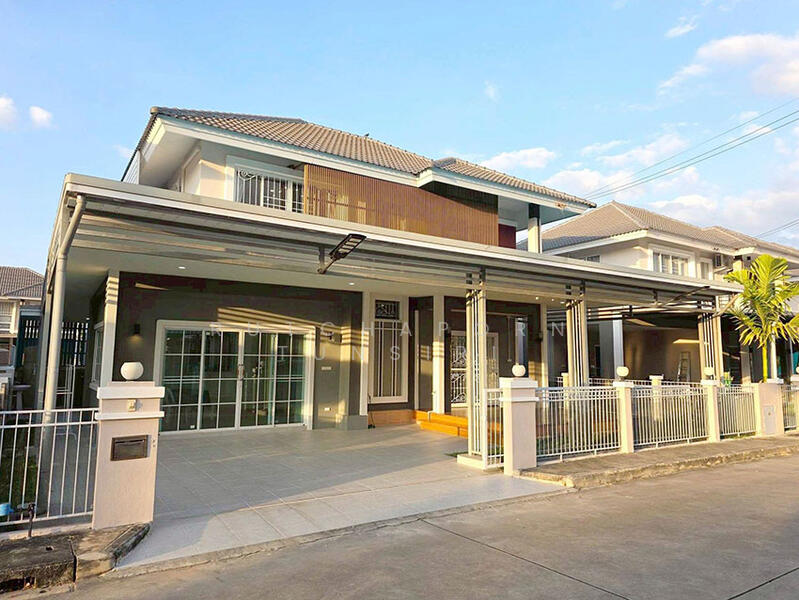 ให้เช่า - บ้านในโครงการ ให้เช่าเดือนละ 26,000 บาท ใกล้ 89 พลาซ่าเพียง 10 นาที No.15H787, เชียงใหม่