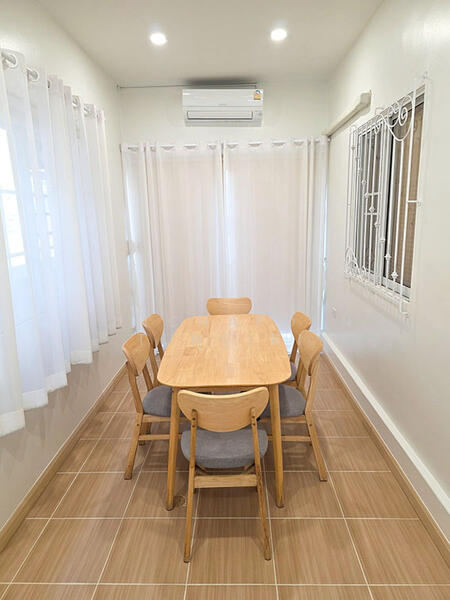 For Rent - บ้านในโครงการ ให้เช่าเดือนละ 26,000 บาท ใกล้ 89 พลาซ่าเพียง 10 นาที No.15H787, Chiang Mai