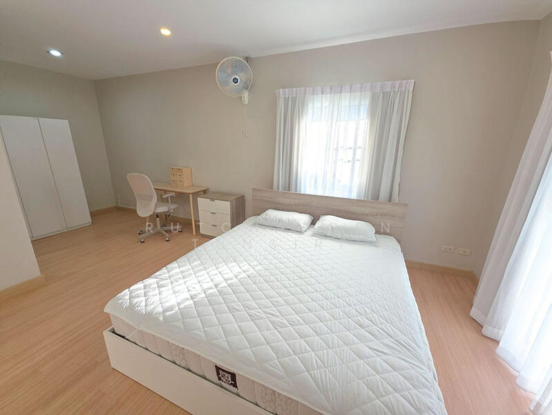 For Rent - บ้านในโครงการ ให้เช่าเดือนละ 26,000 บาท ใกล้ 89 พลาซ่าเพียง 10 นาที No.15H787, Chiang Mai