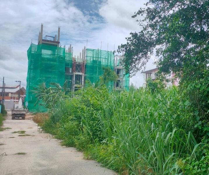 ขาย - ขายที่ดินปลวกแดงเริ่มต้นเนื้อที่ 58 ตรว. ทำเลดีหลังCKปลวกแดง อ.ปลวกแดง, ระยอง