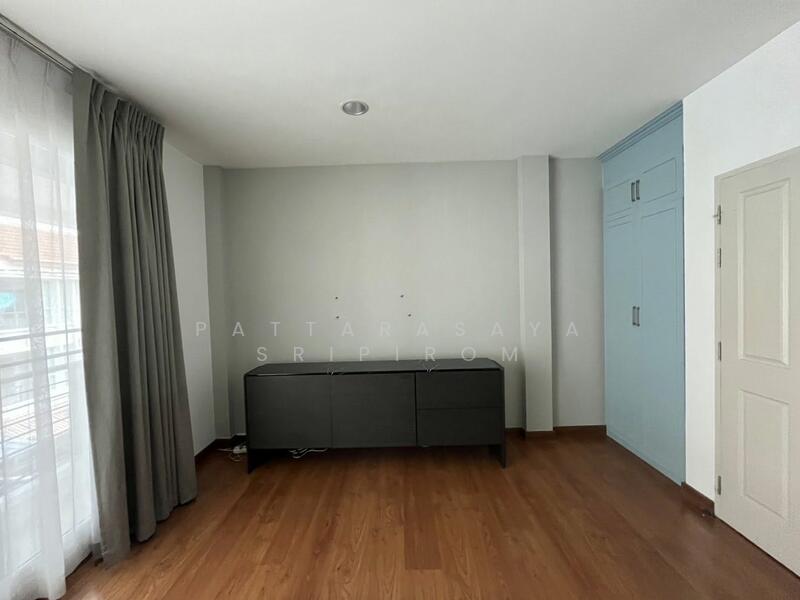 ให้เช่า - Baan Klang Muang Sathorn-Taksin 2 : บ้านกลางเมือง สาทร-ตากสิน 2, กรุงเทพ