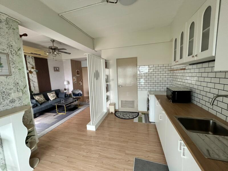 ขาย - คาสิต้าส์ คอนโดมิเนียม, สมุทรปราการ