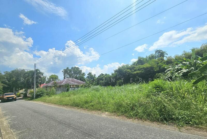 ขาย - ขายที่ดินบางเสร่ 263 ตรว. ติดถนนลาดยางมีวิวเขา ใกล้ถนนสุขุมวิท3เพียง300เมตร อ.สัตหีบ, ชลบุรี