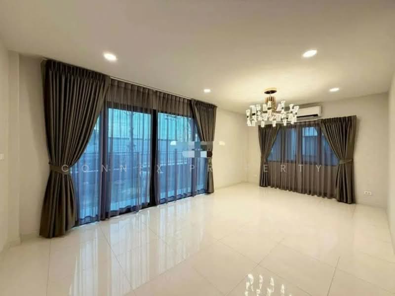 Centro Ramindra-Chatuchot, Bangkok, 4 Kanchanaphisek Road, O-Ngoen, Sai Mai, Bangkok, 4 Bedrooms, 289 sqm, Single Detached House For Sale, by Connex Property, 60233774 - DDproperty.com