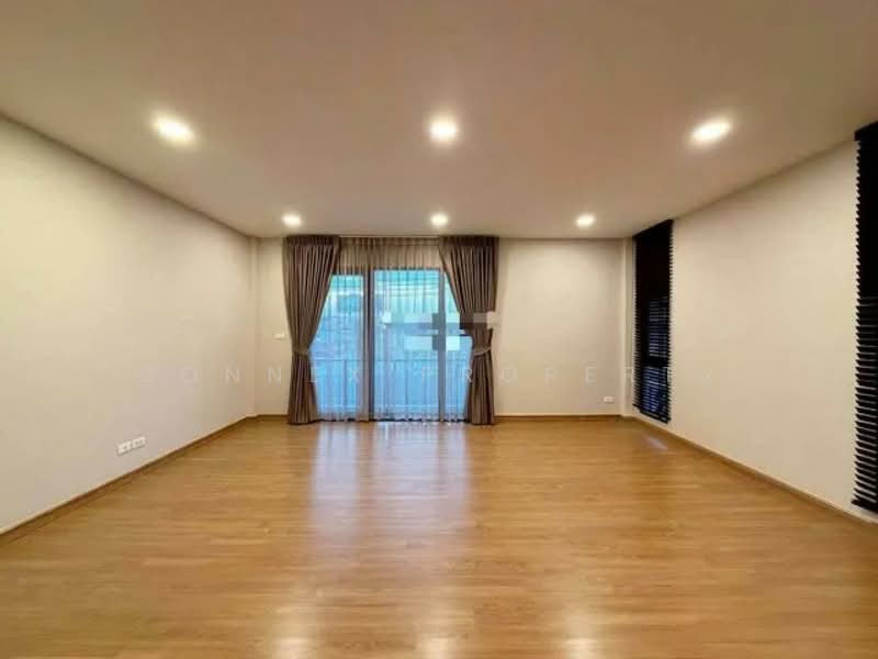 Centro Ramindra-Chatuchot, Bangkok, 4 Kanchanaphisek Road, O-Ngoen, Sai Mai, Bangkok, 4 Bedrooms, 289 sqm, Single Detached House For Sale, by Connex Property, 60233774 - DDproperty.com