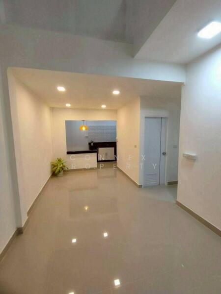 ขาย - เกล้ารัตนา - ธนกาญจน์, นนทบุรี