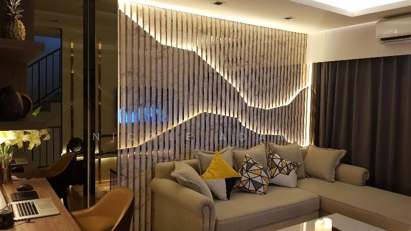 ขาย - ทาวน์เฮาท์ 2-ห้องนอน, กรุงเทพ