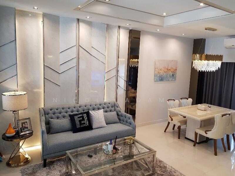 ขาย - ทาวน์เฮาท์ 2-ห้องนอน, กรุงเทพ