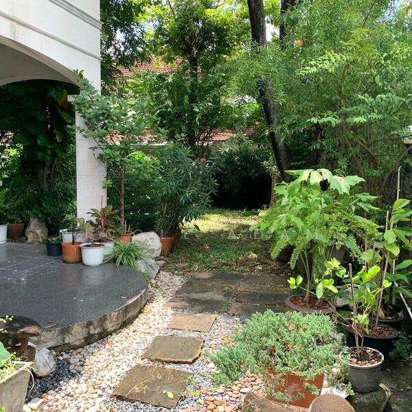 ขาย - Sammakorn Condominium : สัมมากร คอนโดมิเนียม, กรุงเทพ