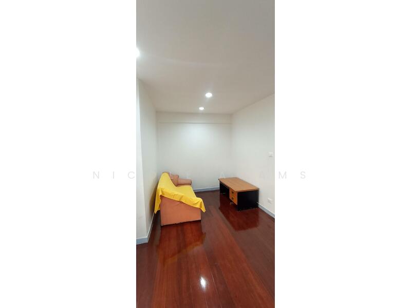 For Rent - 4-Bedroom Townhouse, Bangkok