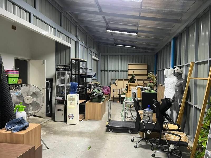 ขาย - Chuan Chuen Modus Viphavadi : ชวนชื่น โมดัส วิภาวดี, กรุงเทพ